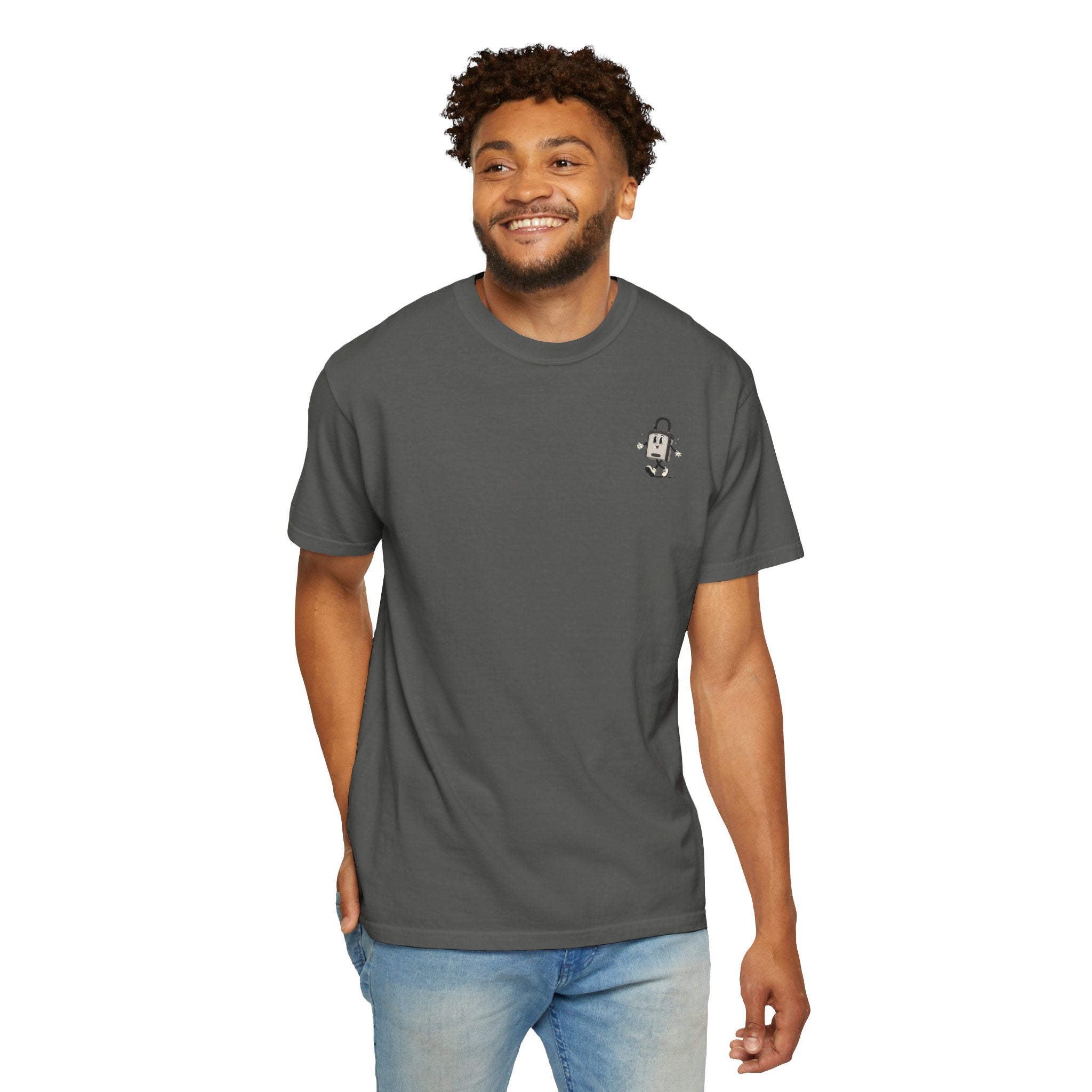 Showing Club Tee